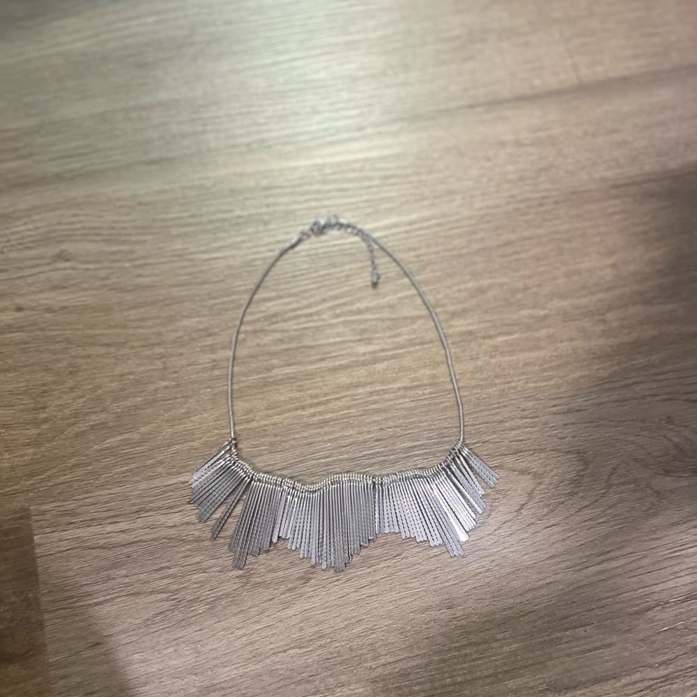 Elegant Silver Fringe Choker Necklace
